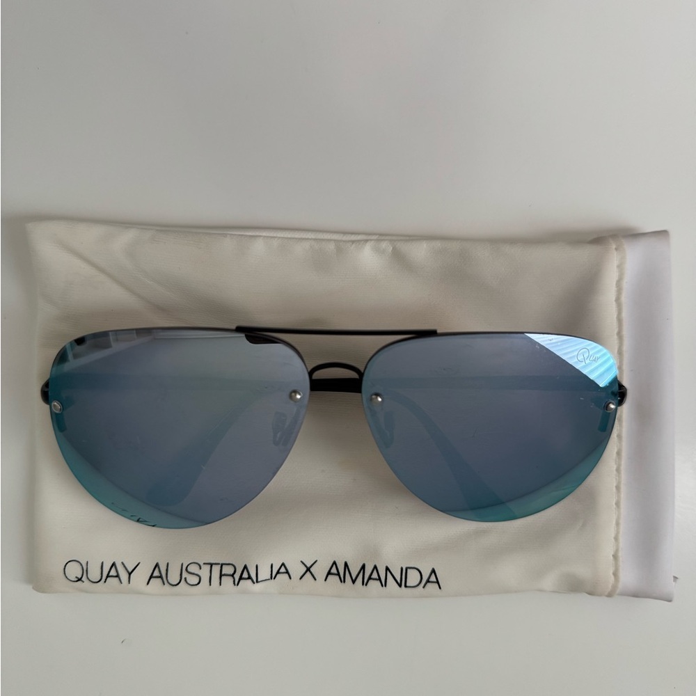 Quay x Amanda Steele Muse Sunglasses